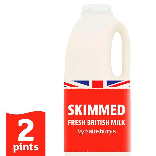 Sainsbury's British Skimmed Milk 1.13L (2 pint) - gallery image 1