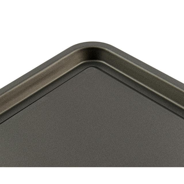 Sainsbury's Home 3 Piece Baking Tray Set - gallery image 3