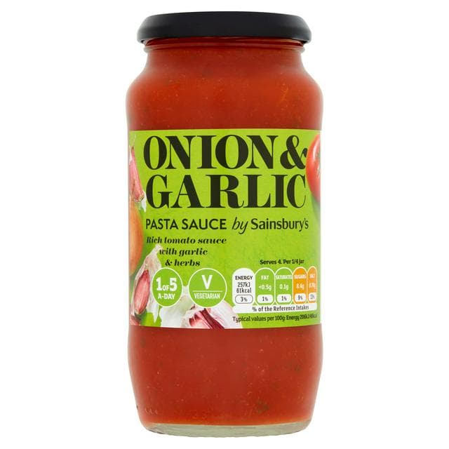 Sainsbury's Pasta Sauce, Onion & Garlic 500g - gallery image 1