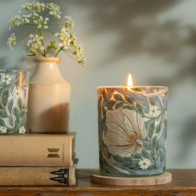Habitat x Morris & Co. Bluebell & Acanthus Box Candle - gallery image 2