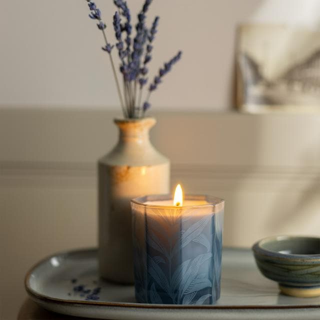 Habitat x Morris & Co. Bluebell & Acanthus Candle - gallery image 2