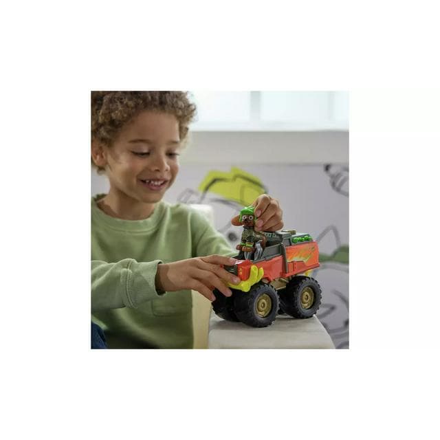 Rubble & Crew Rescue Themed Vehicles Boomer Monster Truck - gallery image 2