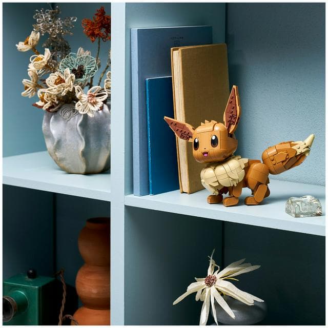 Lego Pokemon Eevee Figure Model Kit For Adults 72151 - gallery image 3