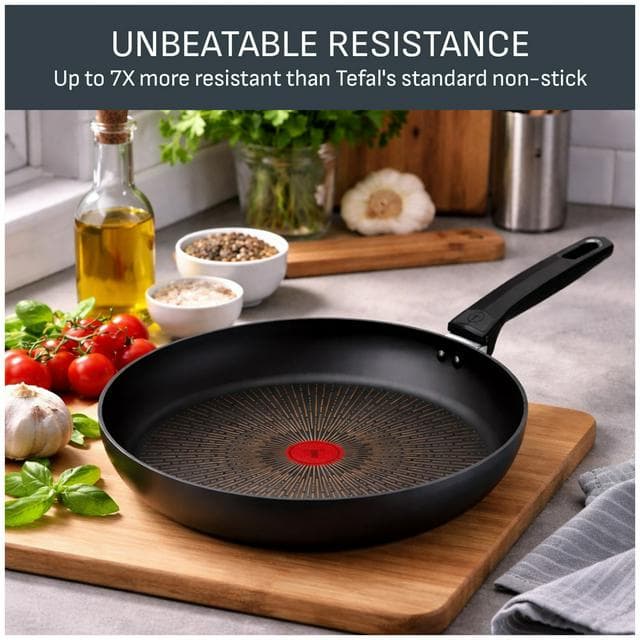 Tefal Titanium Excellence Plus Frying Pan - 32cm - gallery image 4