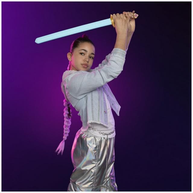 Kpop Demon Hunters Rumi's Four Tiger Sword - gallery image 5