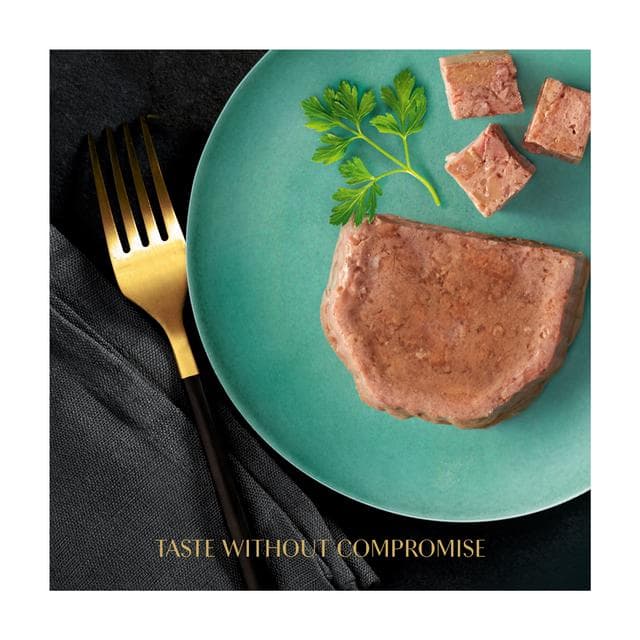 Sheba Classics Chicken in Terrine Wet Cat Food Tray 85g - gallery image 3