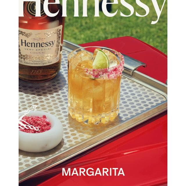 Hennessy VS Cognac 70cl - gallery image 2