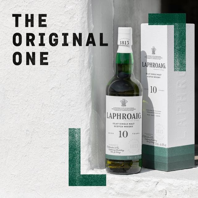 Laphroaig Islay Single Malt Scotch Whisky 10 Year Old 70cl - gallery image 3