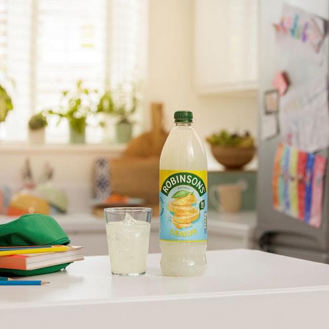 Robinsons Lemon Squash No Added Sugar 1L - gallery image 3