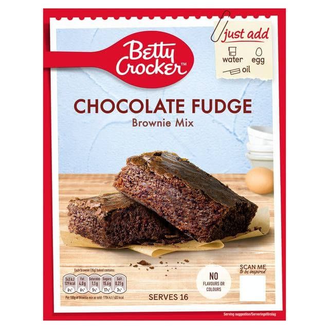Betty Crocker Chocolate Fudge Brownie Mix 415g - gallery image 1