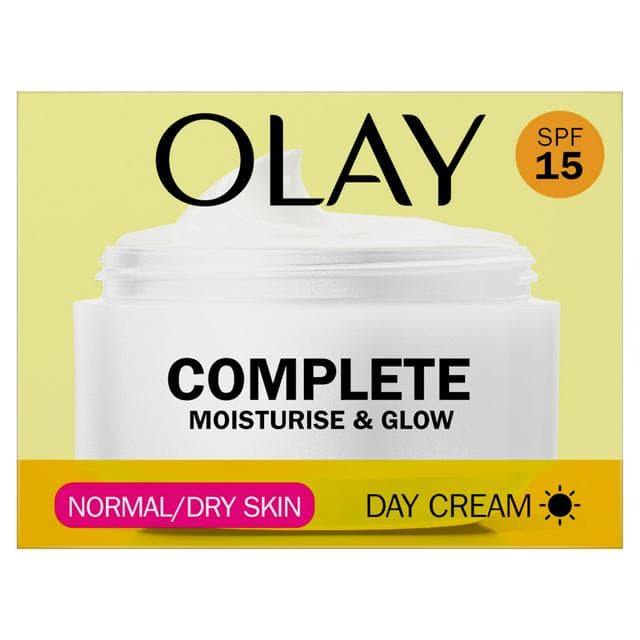 Olay Complete Moisturise & Glow SPF 15 Day Face Cream 50ml - gallery image 1