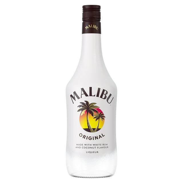 Malibu Original White Rum with Coconut Flavour 70cl - gallery image 1