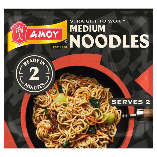 Amoy Straight to Wok Medium Noodles 2x150g - gallery image 1