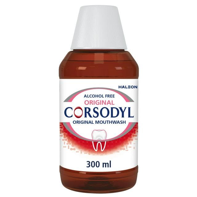 Corsodyl Original Gum Problem Treatment Mouthwash Alcohol Free 300 ml - gallery image 1