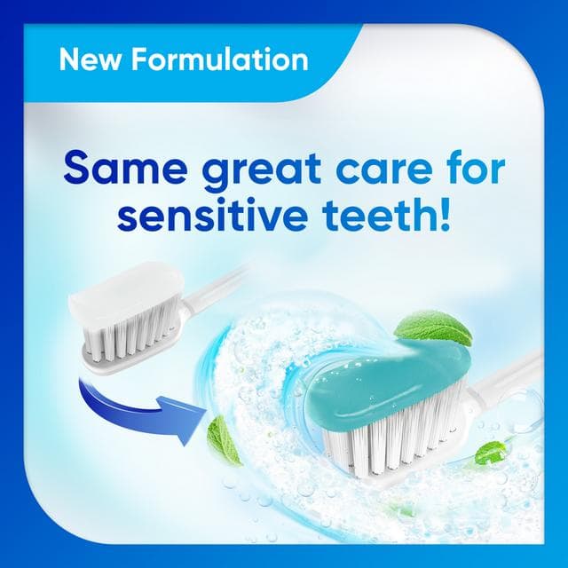 Sensodyne Daily Care Gentle Whitening Sensitive Toothpaste 75ml - gallery image 2