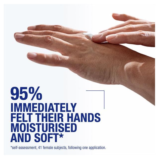 Neutrogena Norwegian Formula Fast Absorbing Hand Cream 75ml - gallery image 4