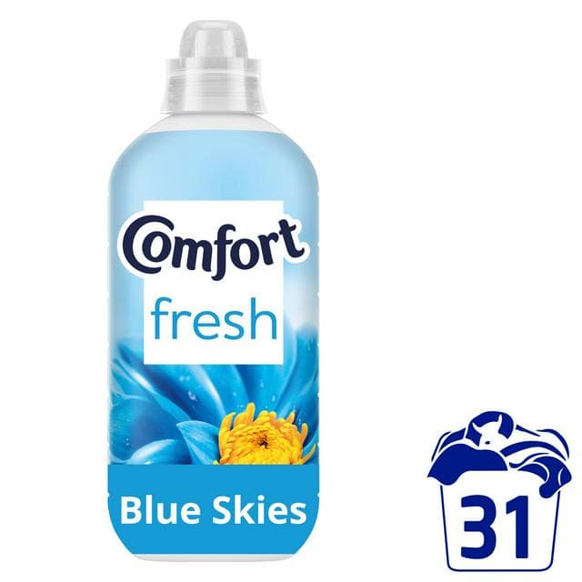 Comfort 31 washes Blue Skies Fabric Conditioner 930ml - gallery image 1