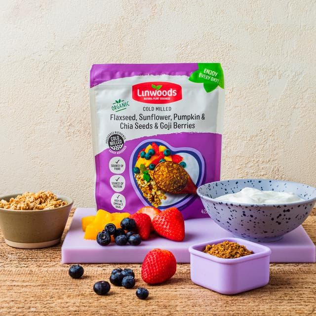 Linwoods Organic Cold Milled Flaxseed, Sunflower, Pumpkin & Chia Seeds & Goji Berries 425g - gallery image 2