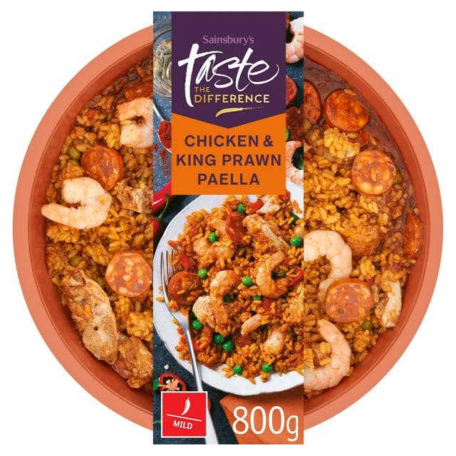 Sainsbury's Chicken & King Prawn Paella, Taste the Difference 800g (Serves 2) - gallery image 1