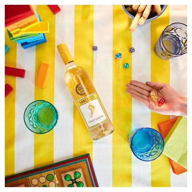 Barefoot Pinot Grigio White Wine 75cl - gallery image 2