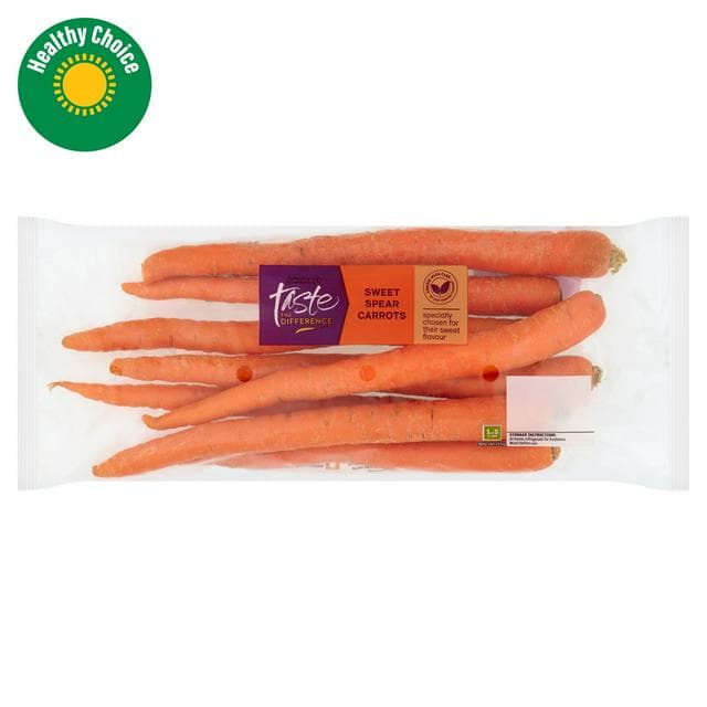 Sainsbury's 450g Sweet Spear Carrots, Taste the Difference - gallery image 1