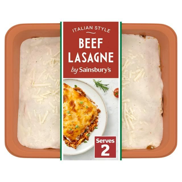 Sainsbury's Beef Lasagne Ready Meal For 2 750g - gallery image 1