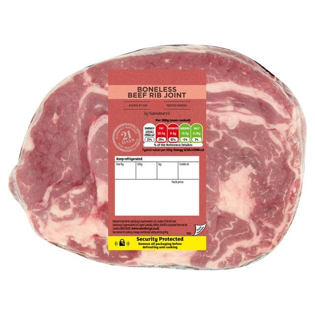 Sainsbury's British or Irish 21 Day Matured Boneless Beef Rib Joint (Approx. 1.25kg) - gallery image 1