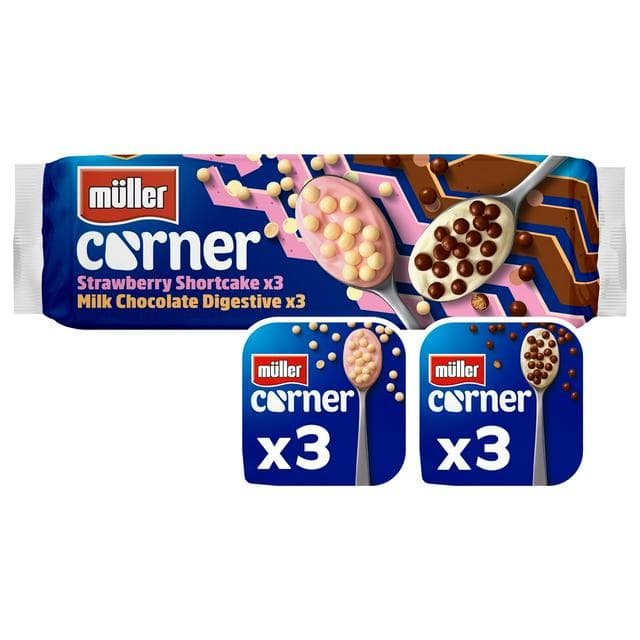 Müller Corner Chocolate Digestive & Strawberry Shortcake Yogurts 6x124g - gallery image 1