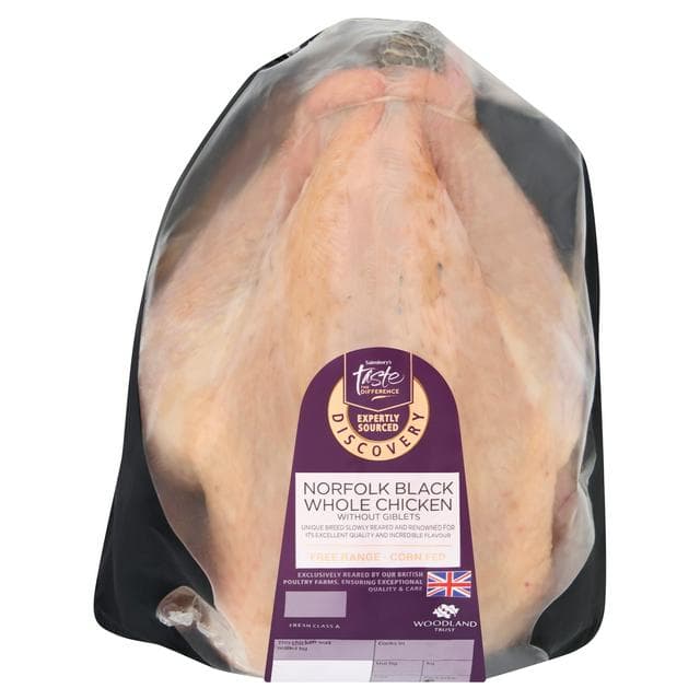Sainsbury's (Approx. 1.65kg) Free Range Norfolk Black Corn Fed British Whole Chicken - gallery image 1