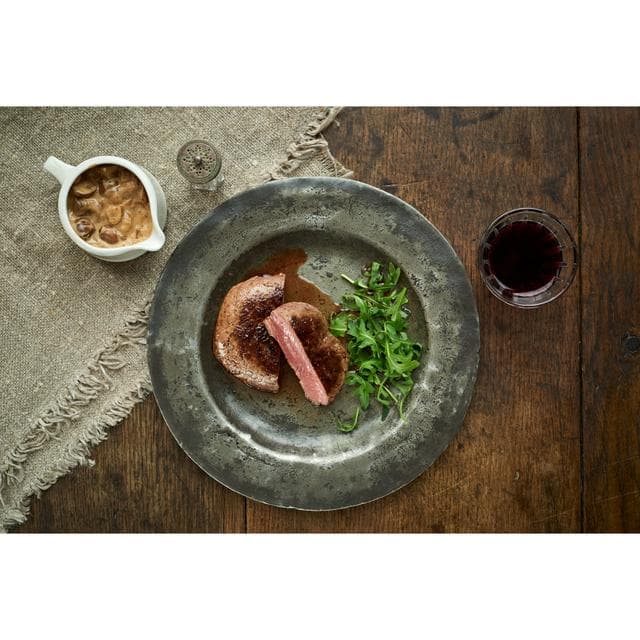 Sainsbury's British or Irish 21 Day Matured Beef Fillet Steak x2 (Approx. 300g) - gallery image 3