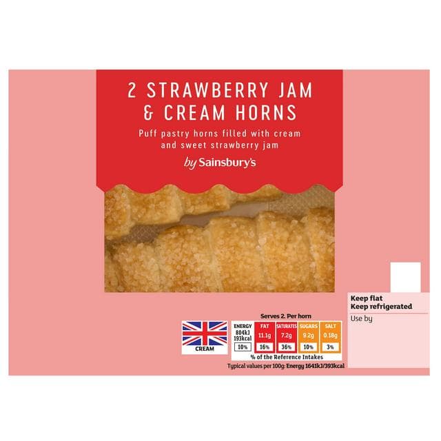 Sainsbury's Strawberry Jam & Cream Horns 98g - gallery image 1