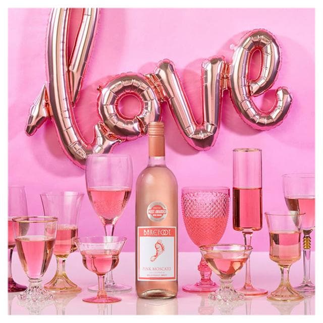 Barefoot Pink Moscato Rose Wine 75cl - gallery image 2