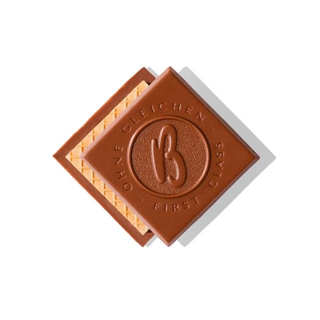 Bahlsen Ohne Gleichen Milk Chocolate Praline Wafers 125g - gallery image 3