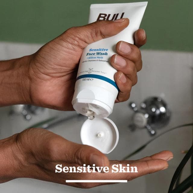 Bulldog Skincare Sensitive Face Wash 150ml - gallery image 4