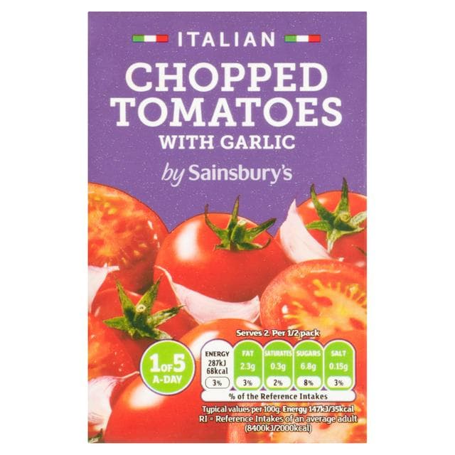 Sainsbury's Italian Chopped Tomatoes with Garlic 390g - gallery image 1
