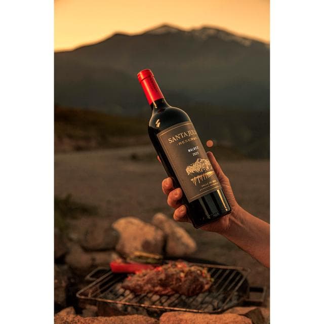 Santa Julia Private Reserve Malbec 75cl - gallery image 2
