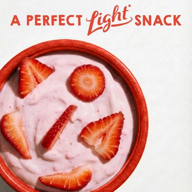 Light & Free Strawberry Greek Style 0% Added Sugar, Fat Free Yogurt 4x115g - gallery image 4