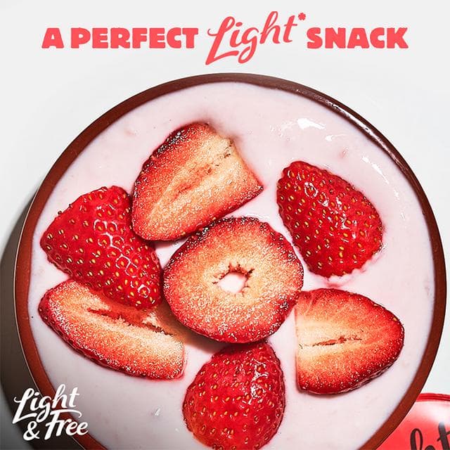 Light & Free Rasberry Greek Style 0% Added Sugar, Fat Free Yogurt 4x115g - gallery image 4