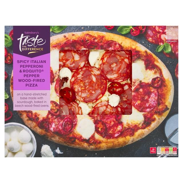 Sainsbury's Spicy Pepperoni & Roquito Pizza, Taste the Difference 472g - gallery image 1