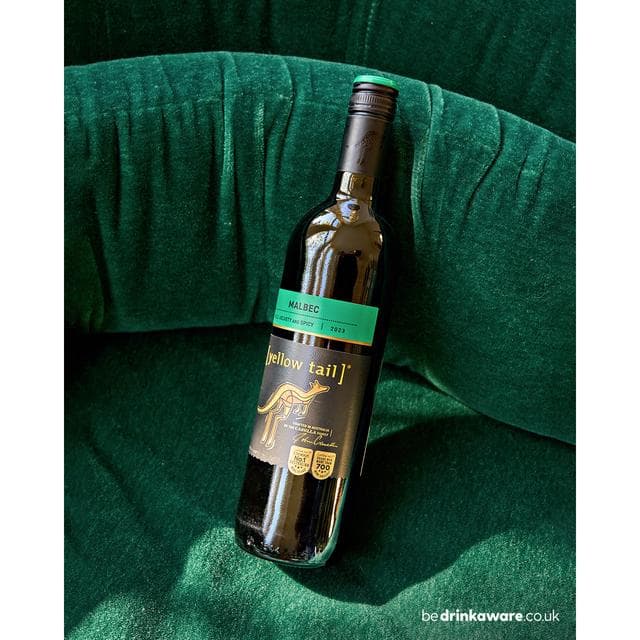 Yellow Tail Malbec Red Wine 75cl - gallery image 2