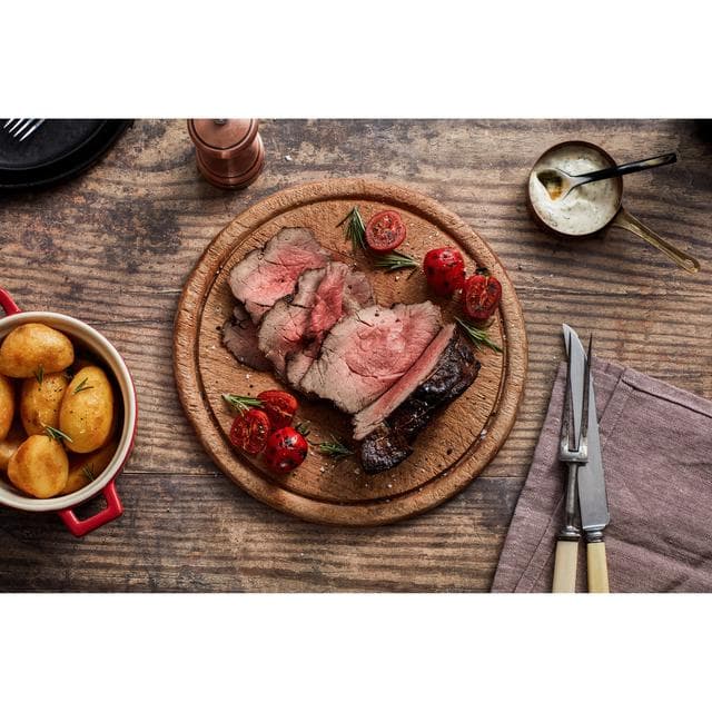 Sainsbury's British or Irish 21 Day Matured Extra Lean Beef Roasting Joint 500g - gallery image 3
