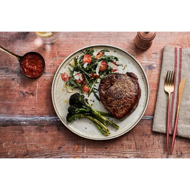 Sainsbury's 30 Days Matured British Beef Fillet Steak, So Organic 170g - gallery image 3