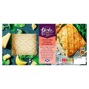 Sainsbury's Scottish Salmon, Spinach & Cheddar En Croute, Taste the Difference x2 380g