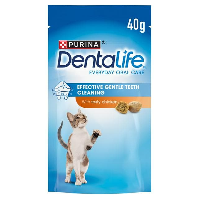 Dentalife Dental Chicken Cat Treats 40g - gallery image 1