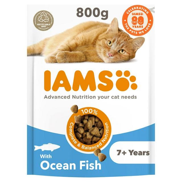 IAMS Vitality Dry Cat Food for Senior Cats with Ocean Fish 800g - gallery image 1