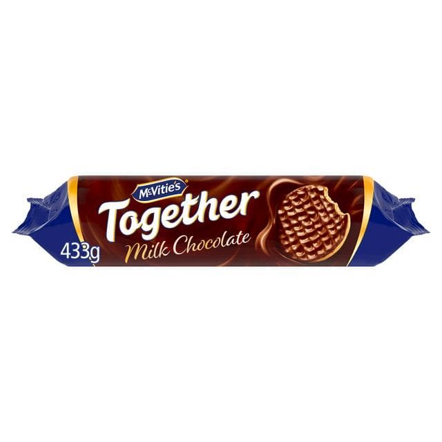 McVitie's Digestives Milk Chocolate Biscuits 433g - gallery image 1