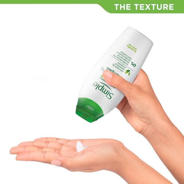 Simple Kind to Hair Gentle Cleansing Shampoo with Vitamin B5 Chamomile Oil & Glycerin Bottle 400ml - gallery image 2