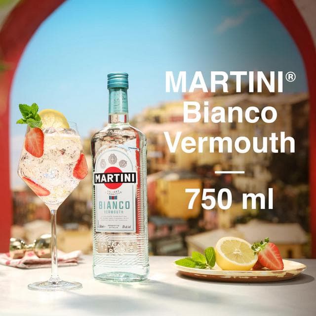 Martini Bianco Vermouth Aperitivo 75cl - gallery image 2