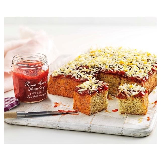 Bonne Maman Intense Strawberry Conserve 335g - gallery image 2