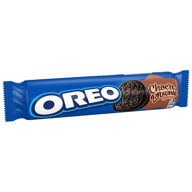 Oreo Choco Brownie Cookie Sandwich Biscuits Pack 154g - gallery image 4